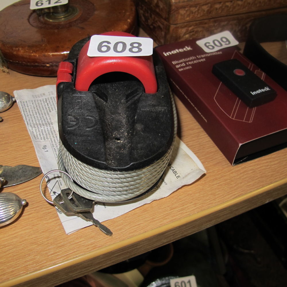 Lot 608: A Sealy 2.4m lock alarm system