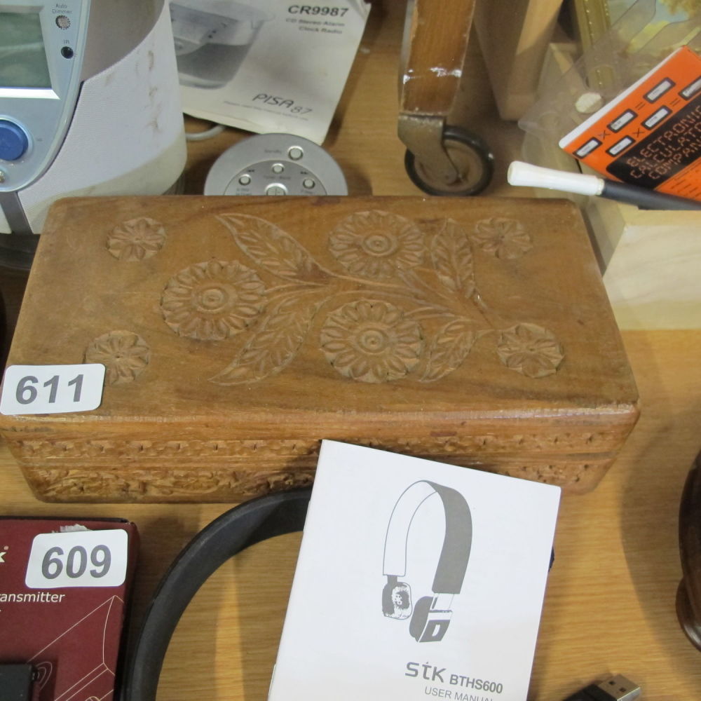 Lot 611: Ornate wooden carved box