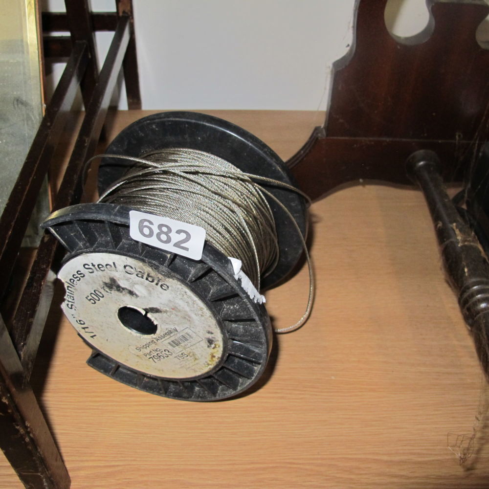 Lot 682: 1/16th Stainless steel cable roll