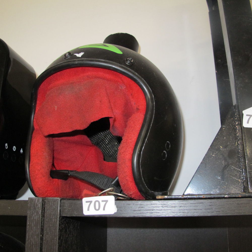 Lot 707: Shit helmet