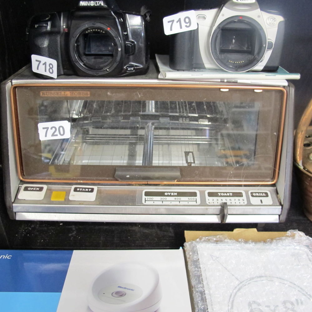 Lot 720: Russel hobbs cooker