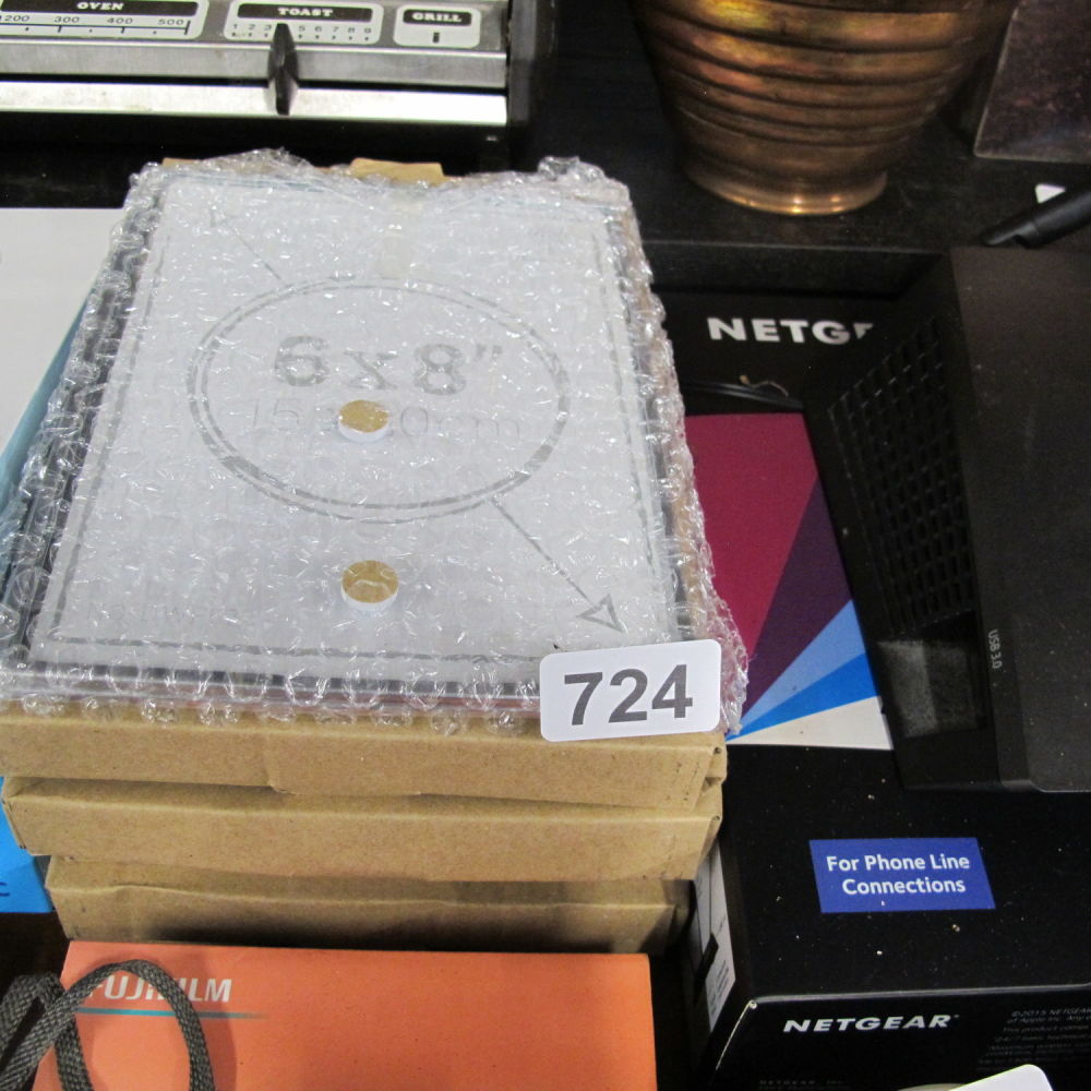 Lot 724: Collection of new photo frames