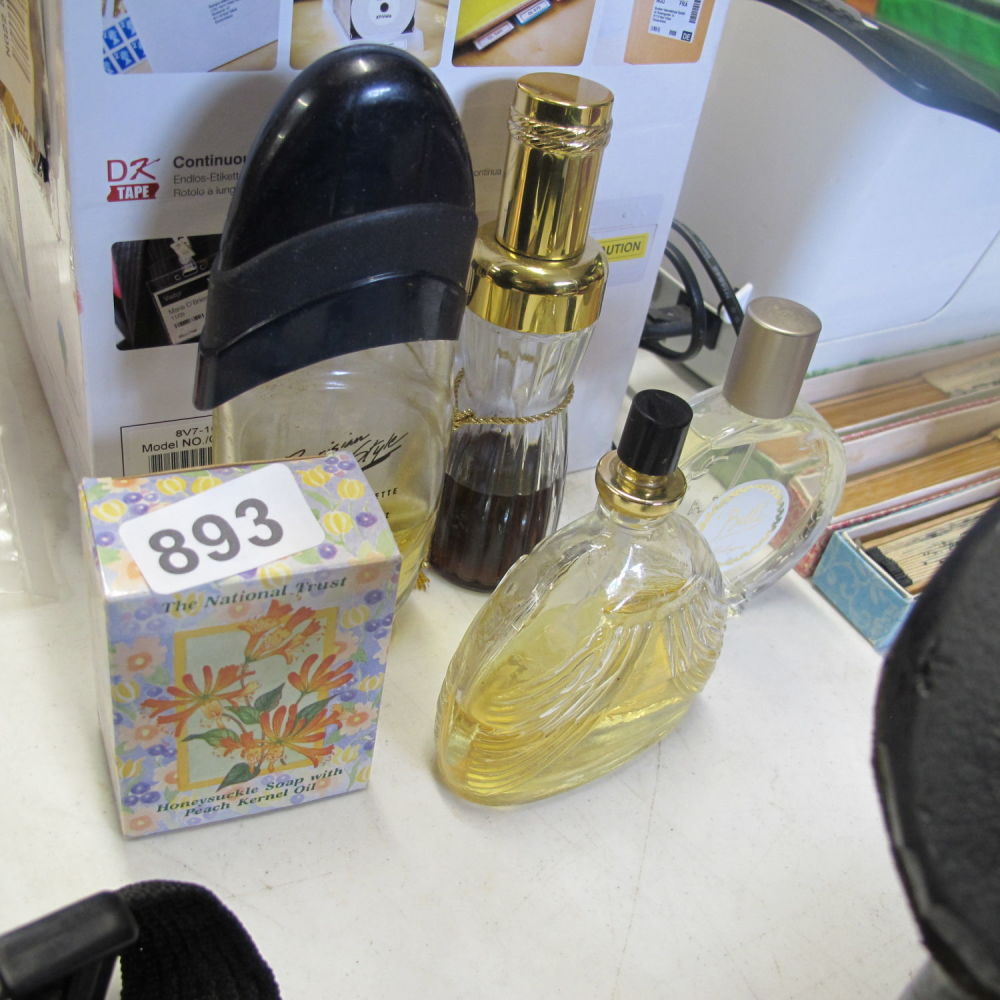 Lot 893: Part empty perfume bottles 