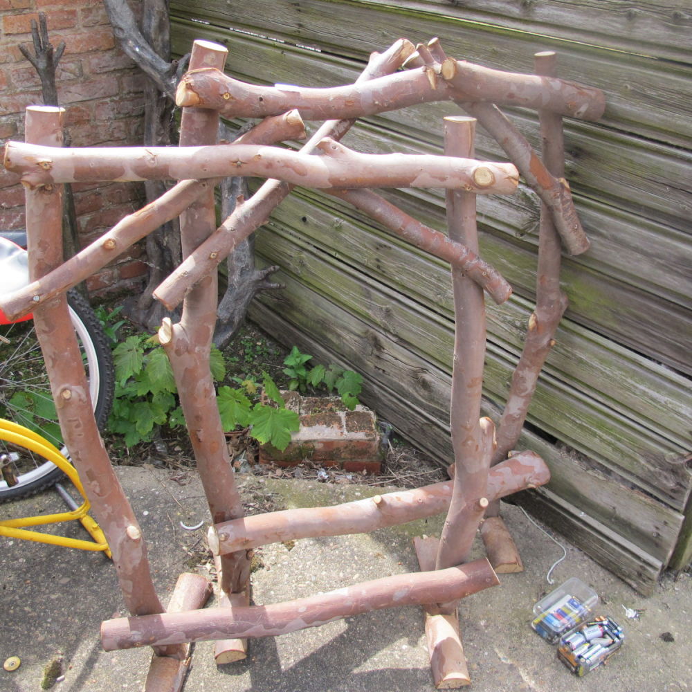 Lot 969: Wooden garden decoration