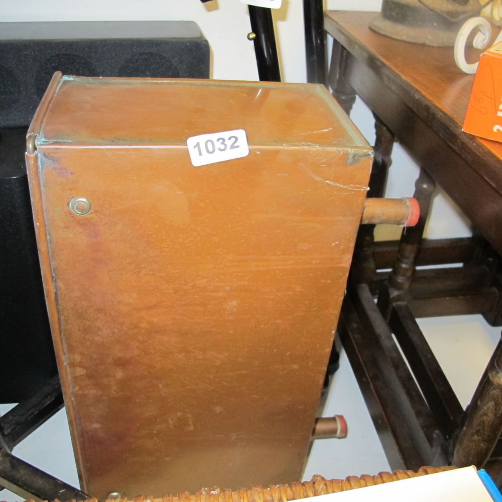 Lot 1032: copper water tank