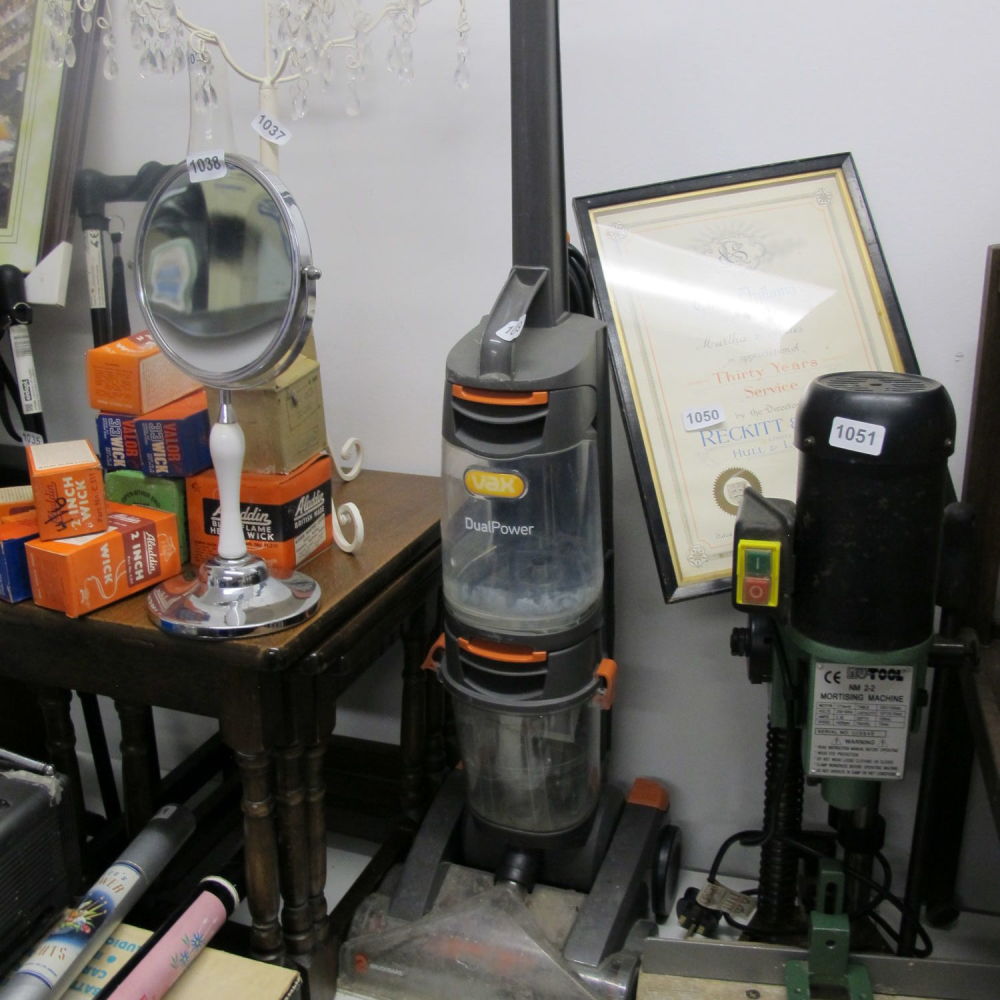 Lot 1049: Vax Dualpower carpet cleaner
