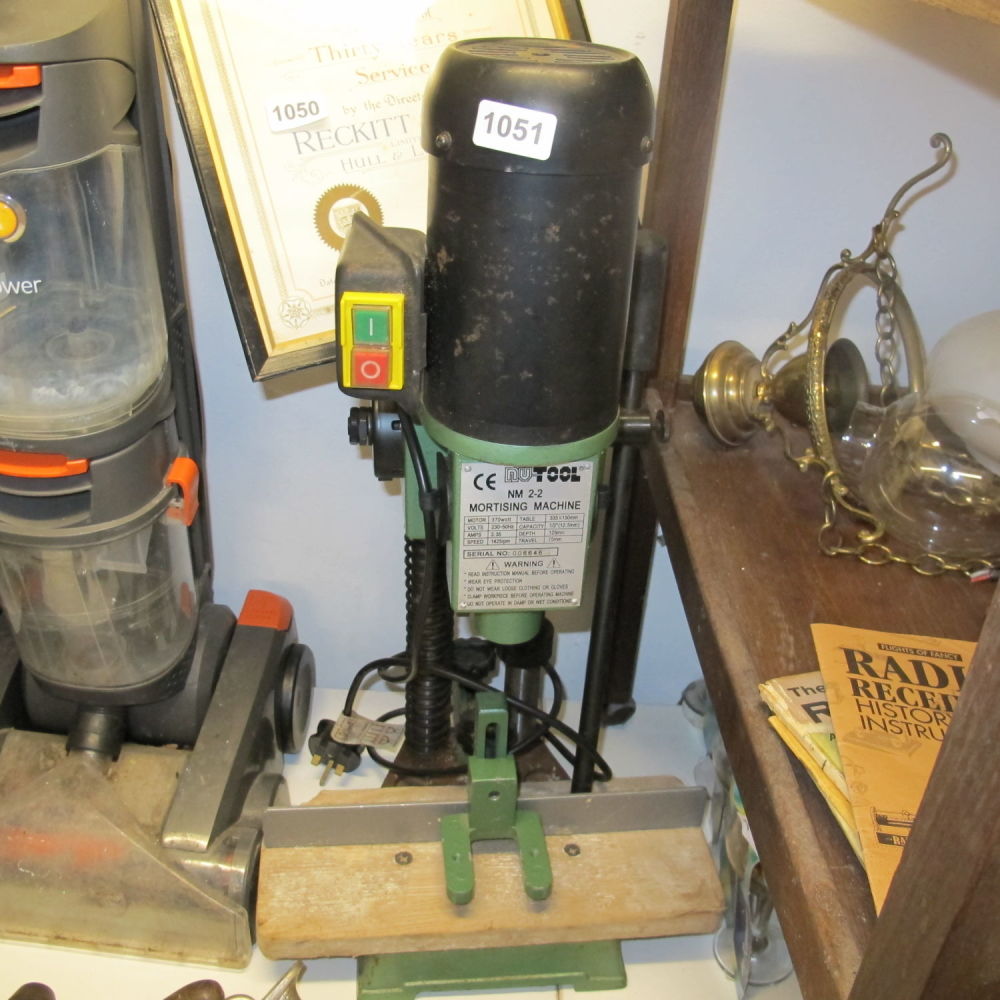 Lot 1051: Nutool nm 2-2 tabletop motorising machine