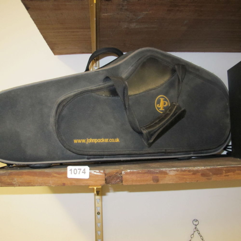 Lot 1074: Jahn Packer instrument bag