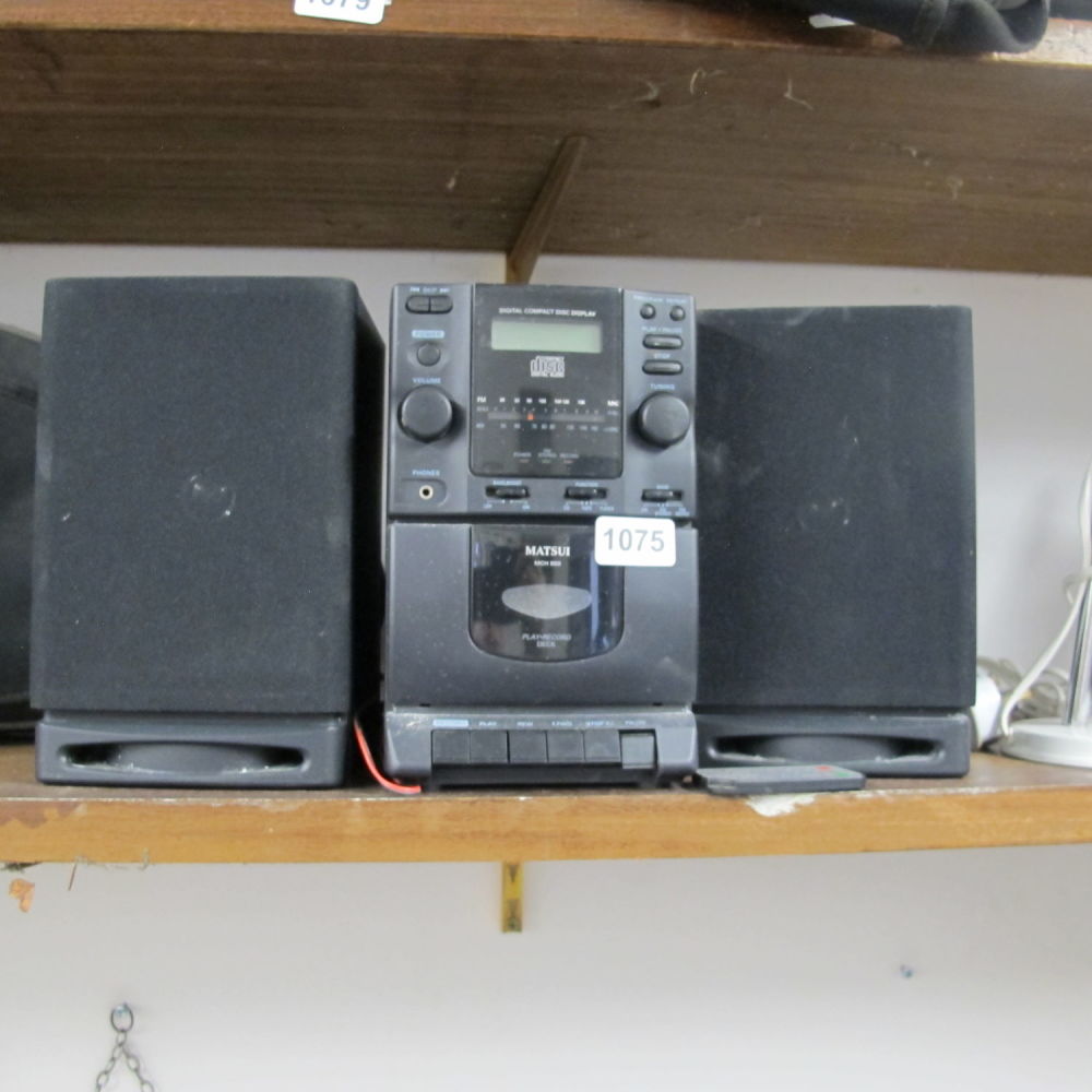 Lot 1075: Matsui CD cassette player and radio