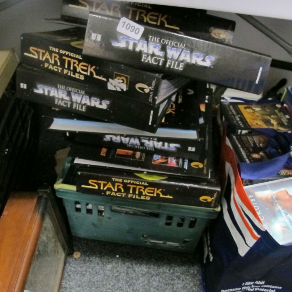 Lot 1090: Box of Star Wars fact files set