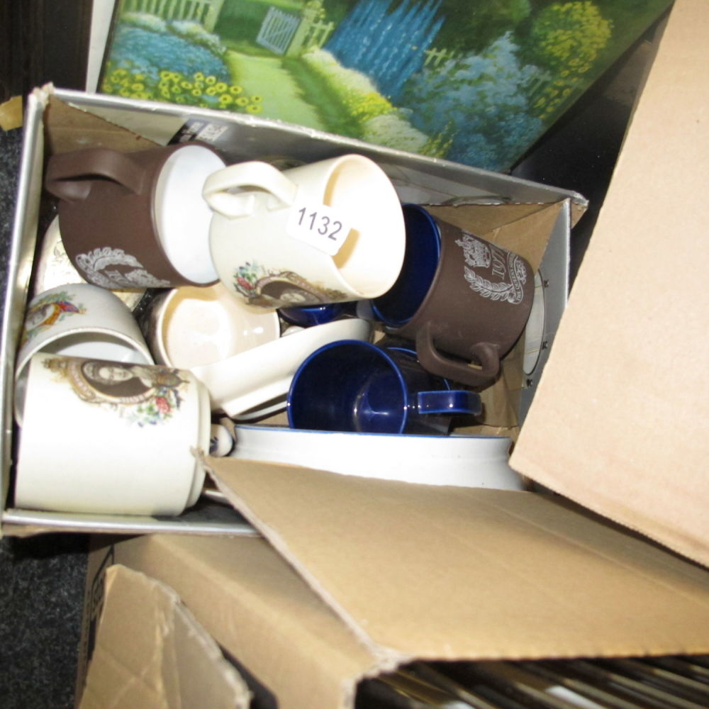 Lot 1132: Box of miscellaneous to include Royal memorabilia mugs 
