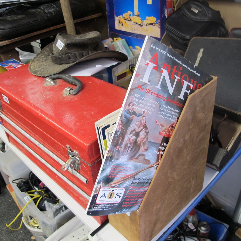 Lot 706: antique magazines