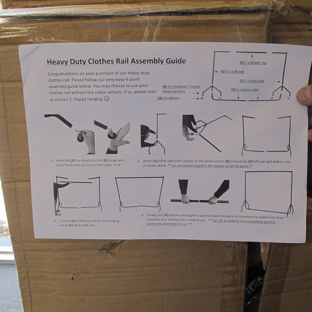 Lot 711: brand new clothes rail