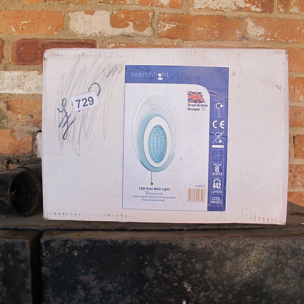 Lot 729: new LED oval wall light 