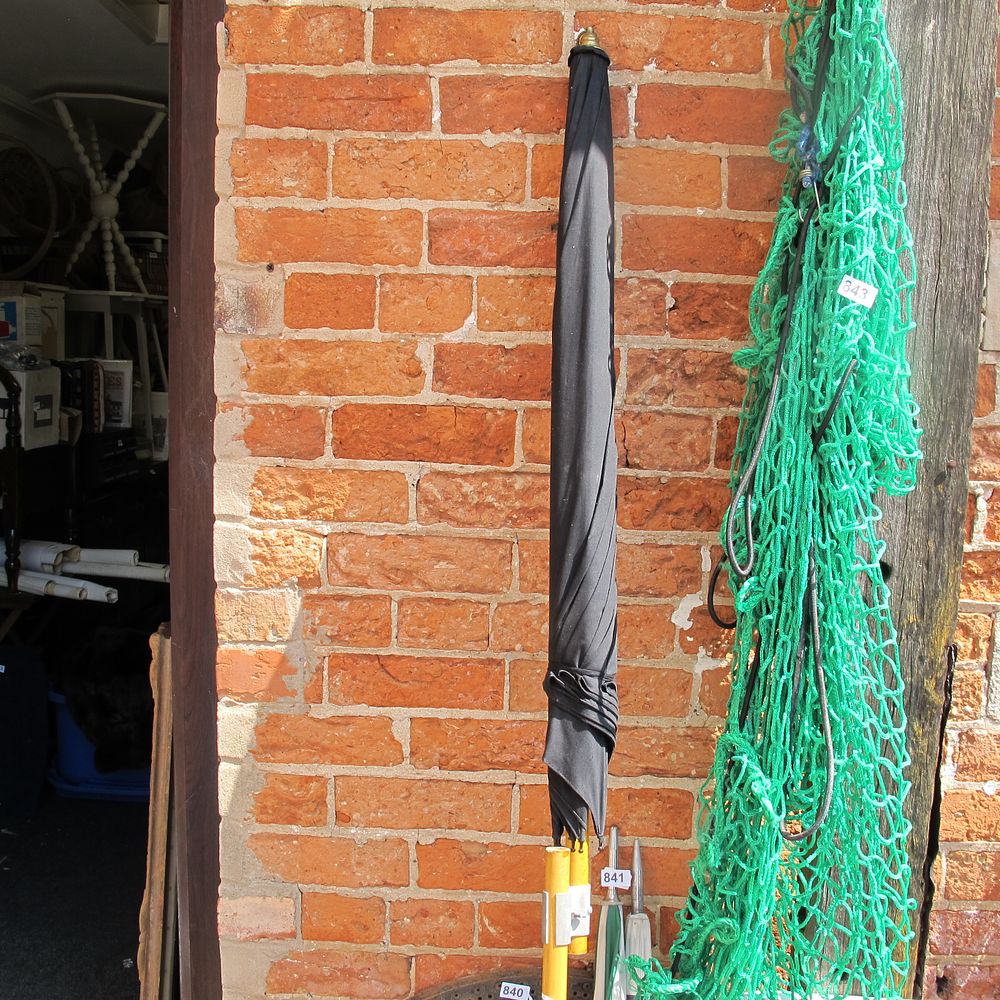 Lot 838: garden parasol