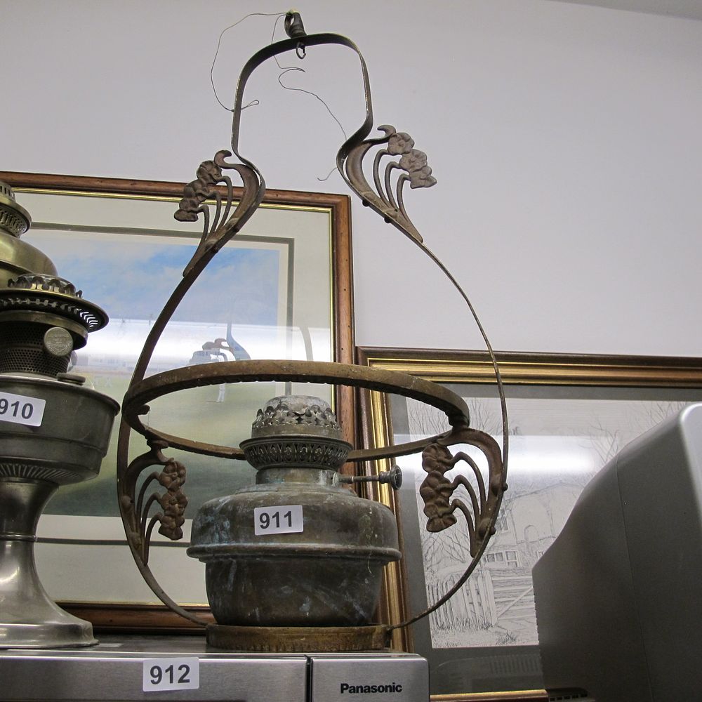 Lot 911: ornate ceiling oil lamp