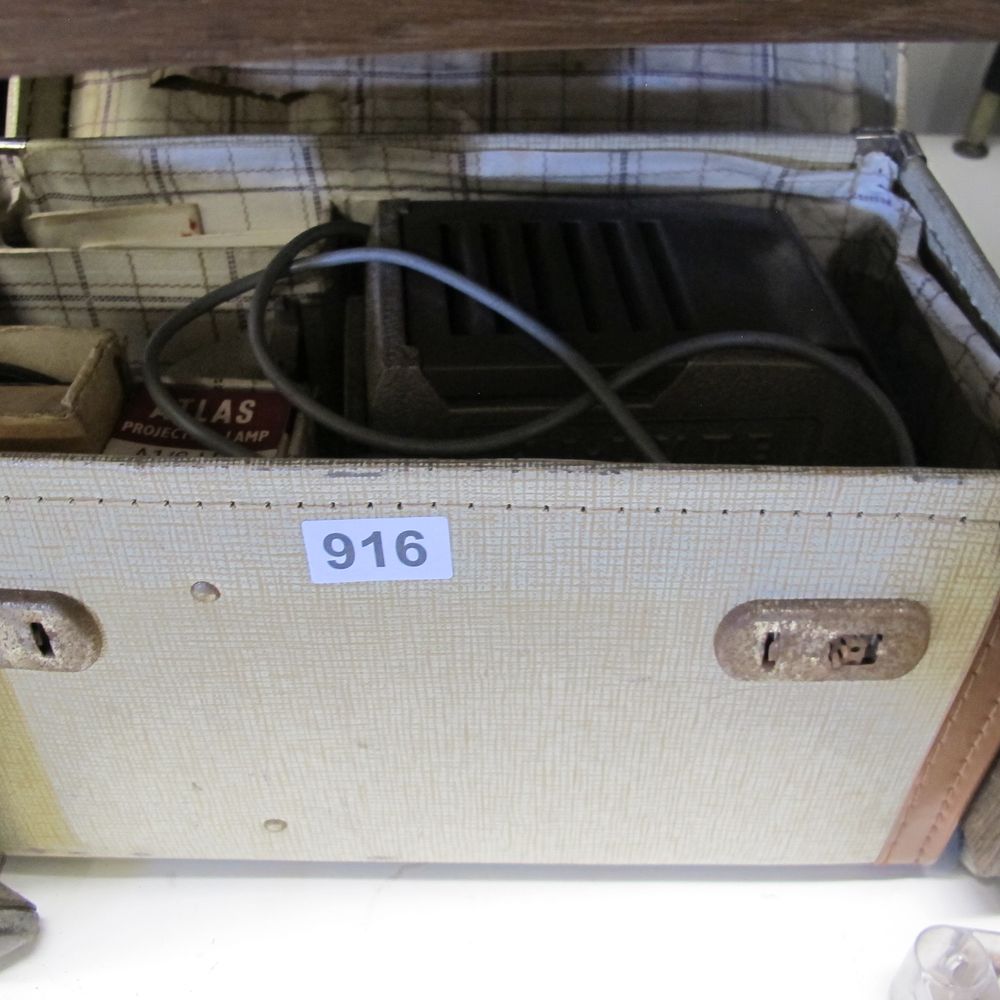 Lot 916: cased projector