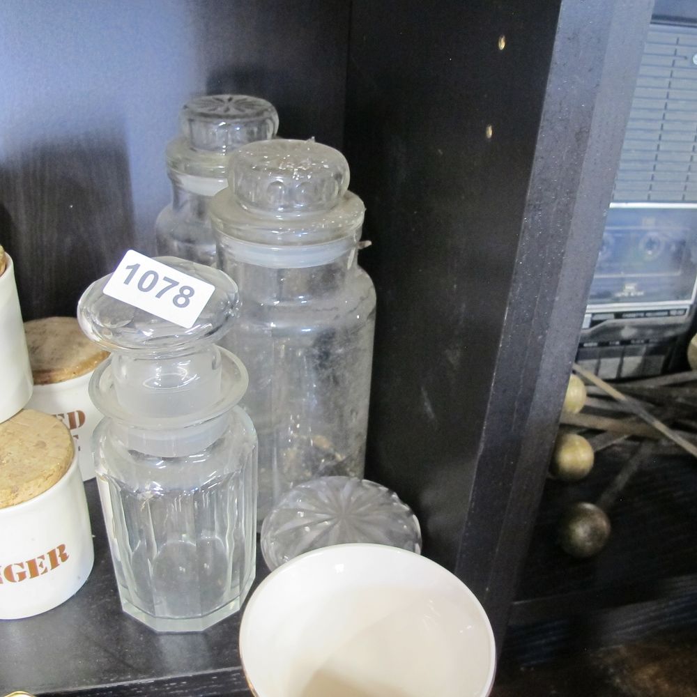Lot 1078: Various glass jars with lids 