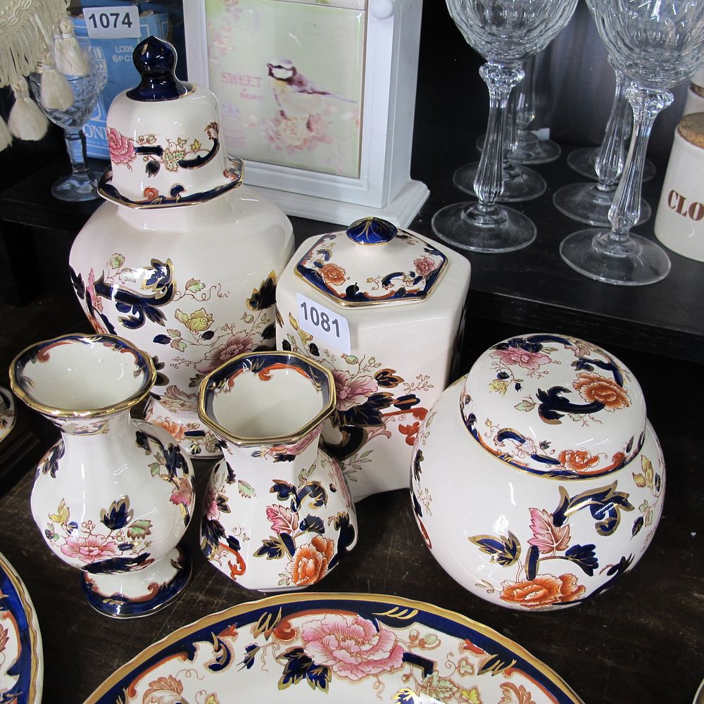 Lot 1081: a collection of Masons ceramics