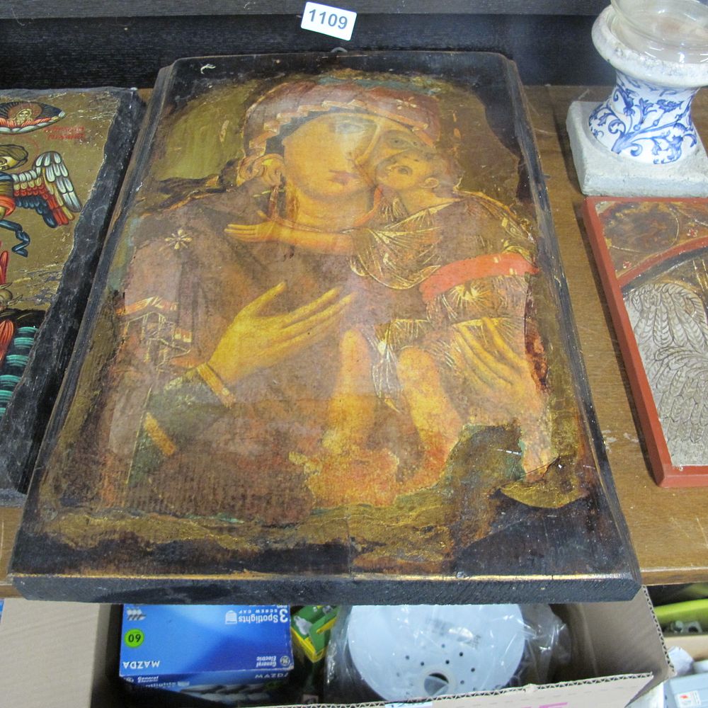Lot 1109: Beautiful iconography, hand painted in gold leaf using...