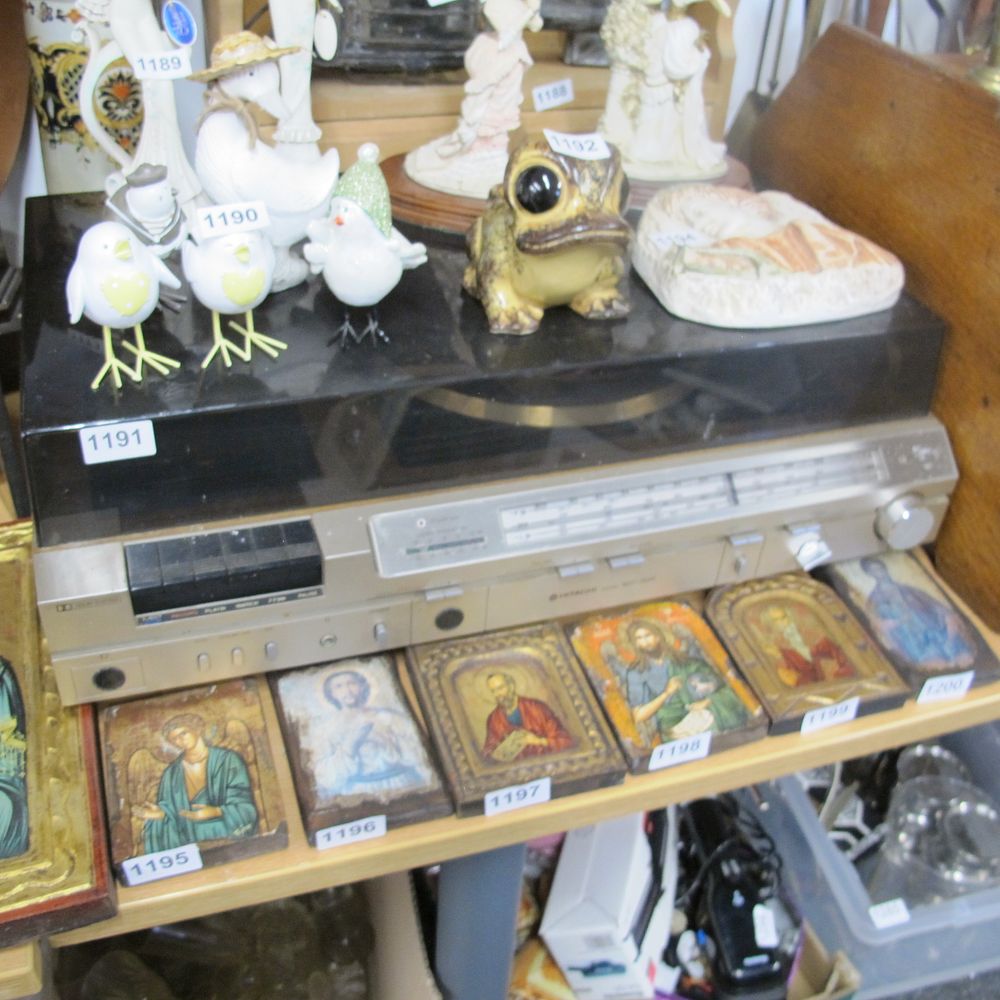 Lot 1191: Vinyl player music centre