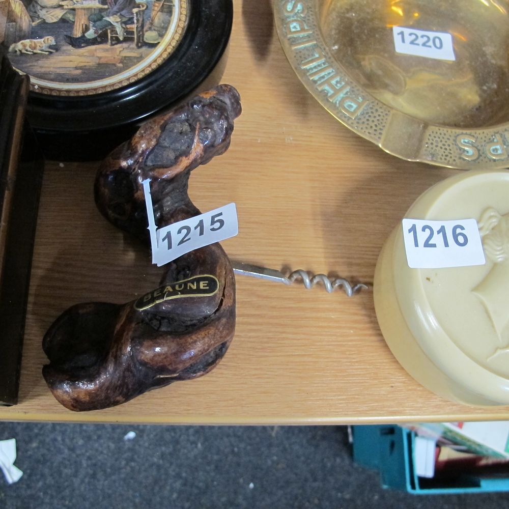 Lot 1215: Beaune wooden handle corkscrew 