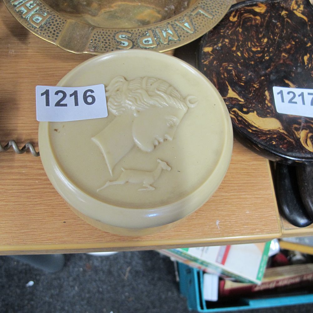 Lot 1216: vintage dressing table powder dispenser