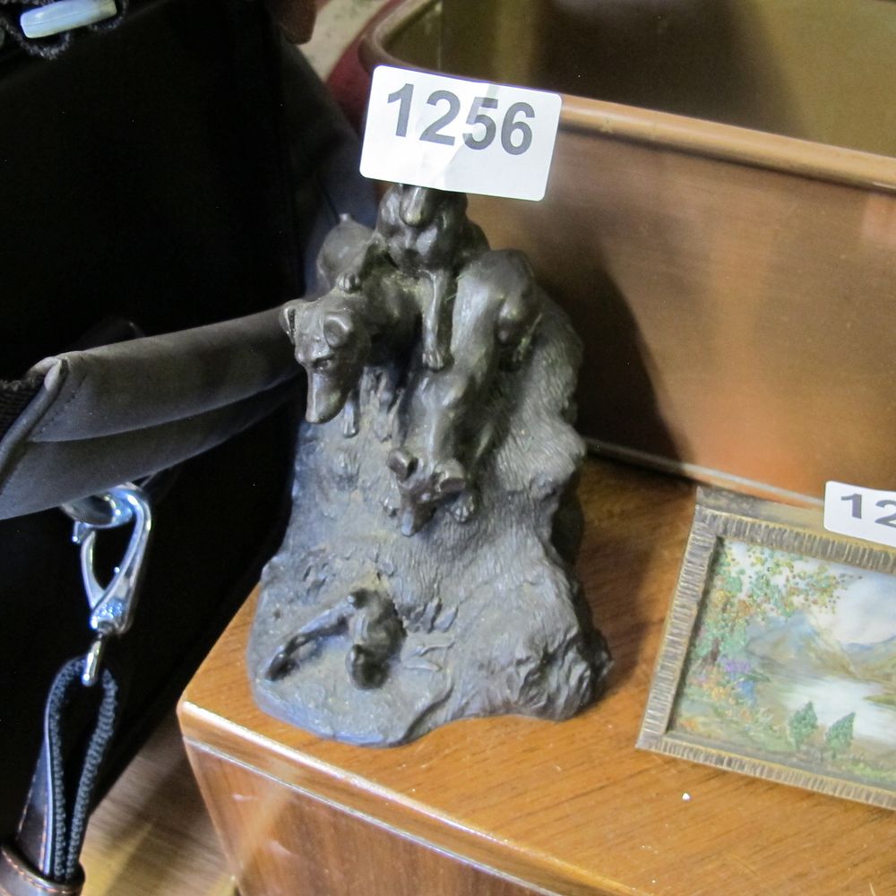 Lot 1256: border fine arts figurine