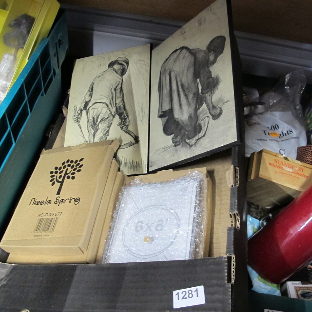 Lot 1281: A box of miscellaneous items