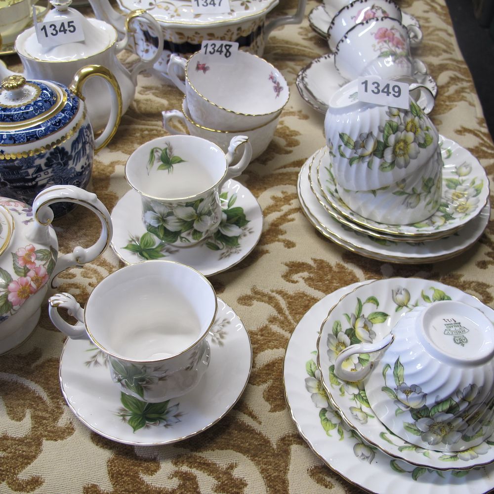 Lot 1348: Royal Albert and Spode China