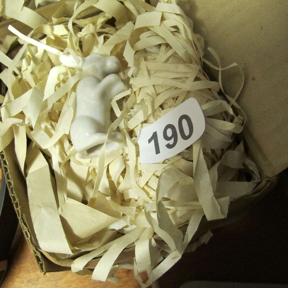 Lot 190: Chinese 12 signs of the zodiac figurines