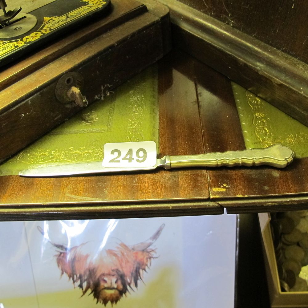 Lot 249: Letter opener 