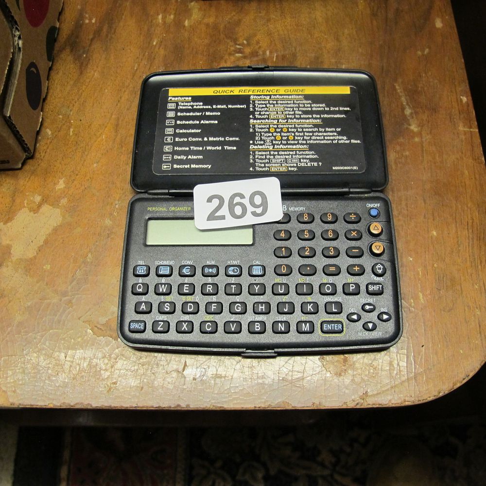 Lot 269: Electronic personal organiser 