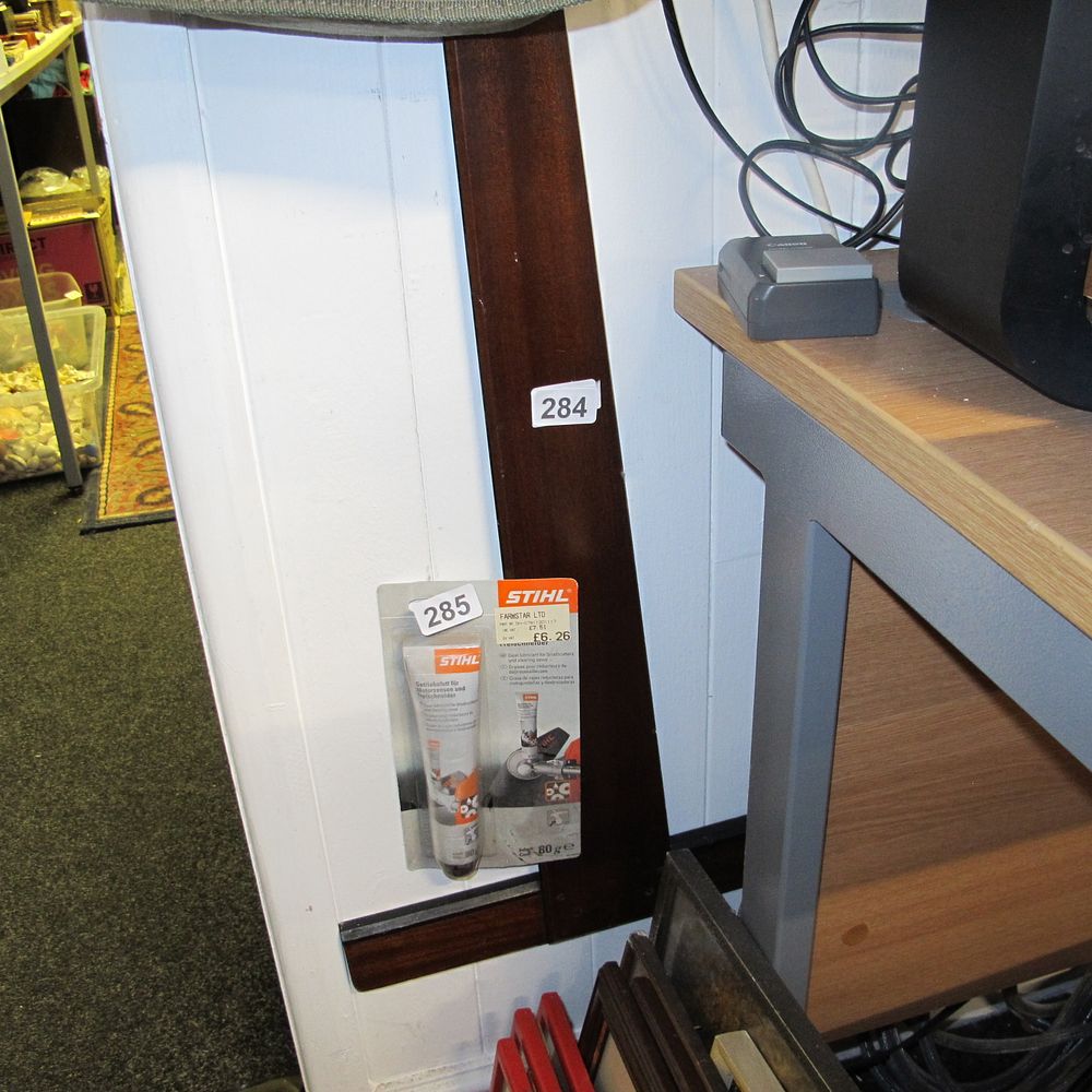Lot 284: carpenters mahogany T square