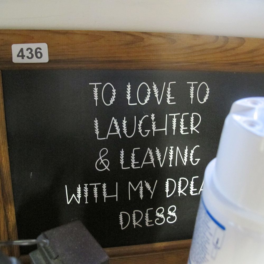 Lot 436: Uplifting sign