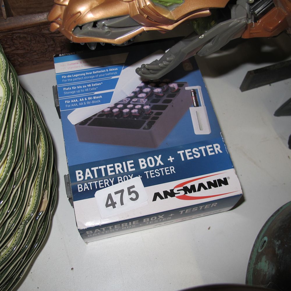 Lot 475: Ansmann battery tester