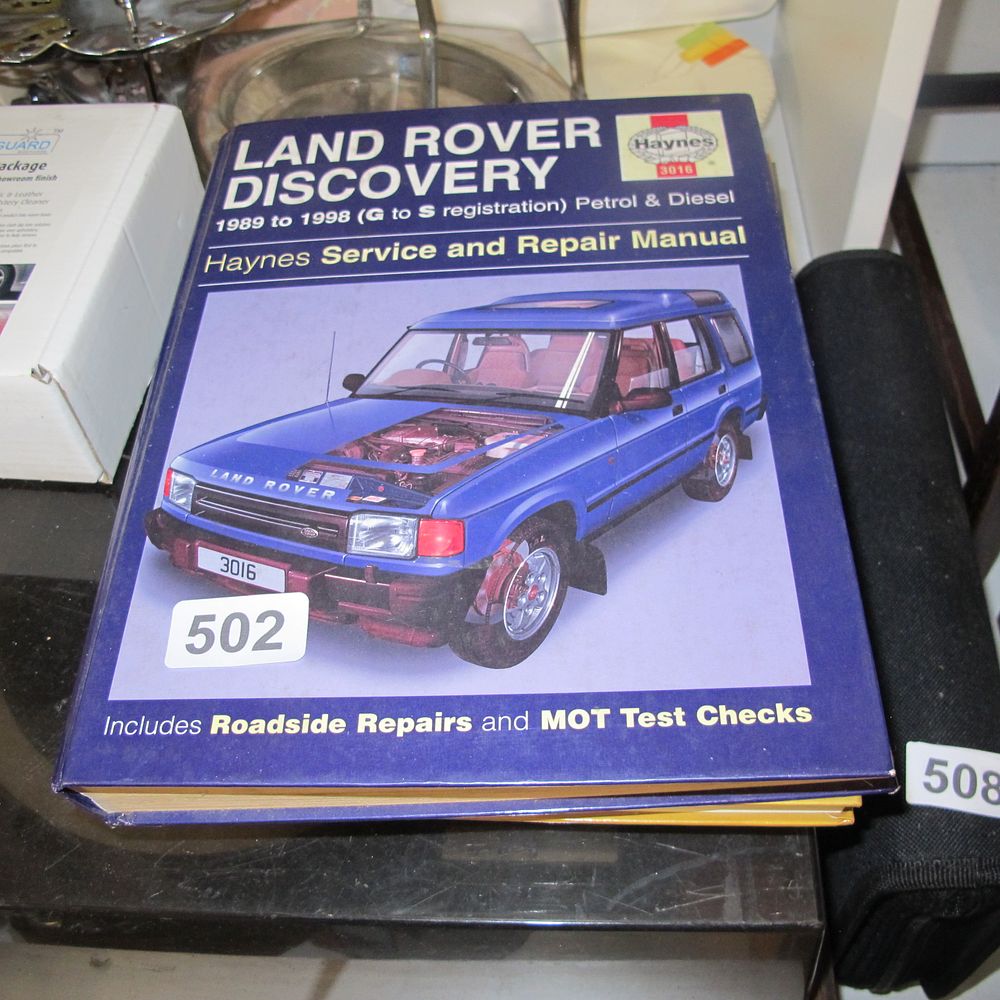 Lot 502: Haynes Land Rover Discovery manual