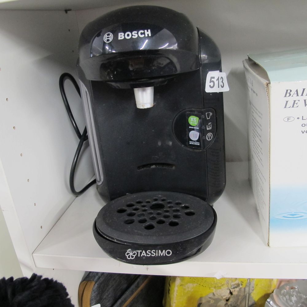 Lot 513: Bosh pod Tassimmo coffee maker