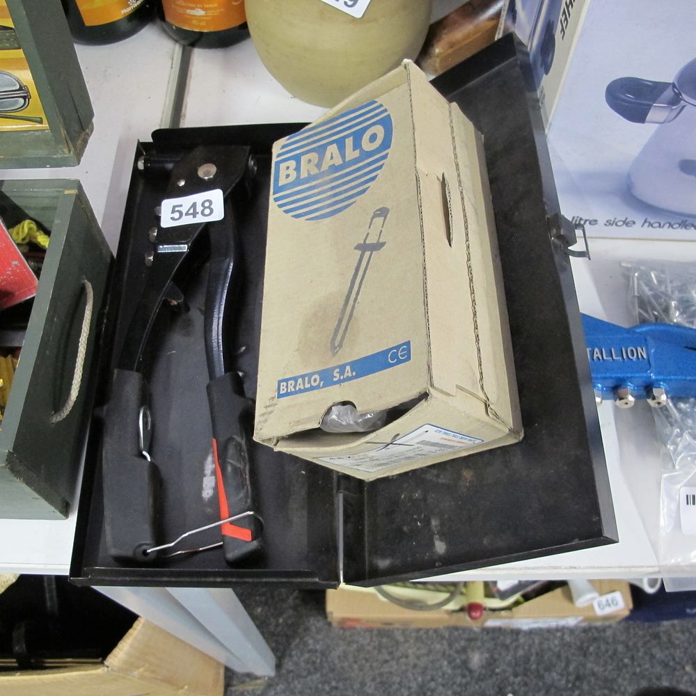 Lot 548: rivet gun and rivets