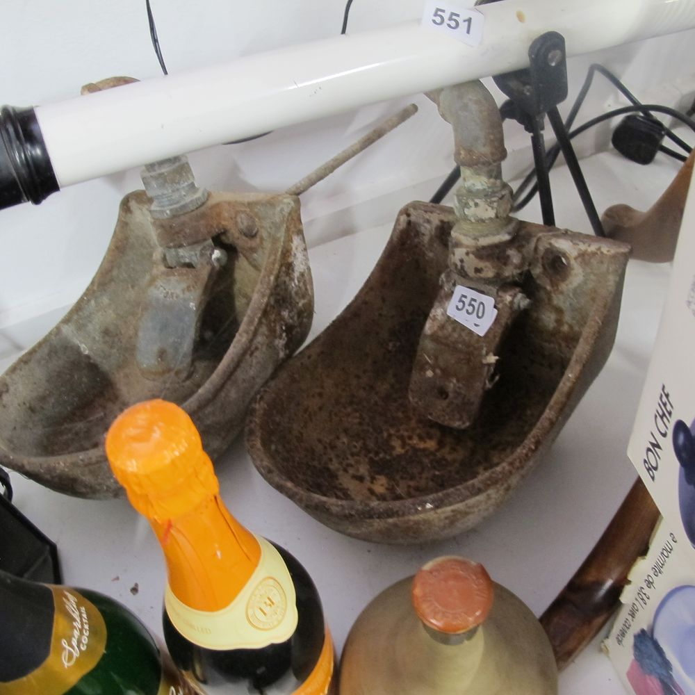 Lot 550: two water feeders for field set up 