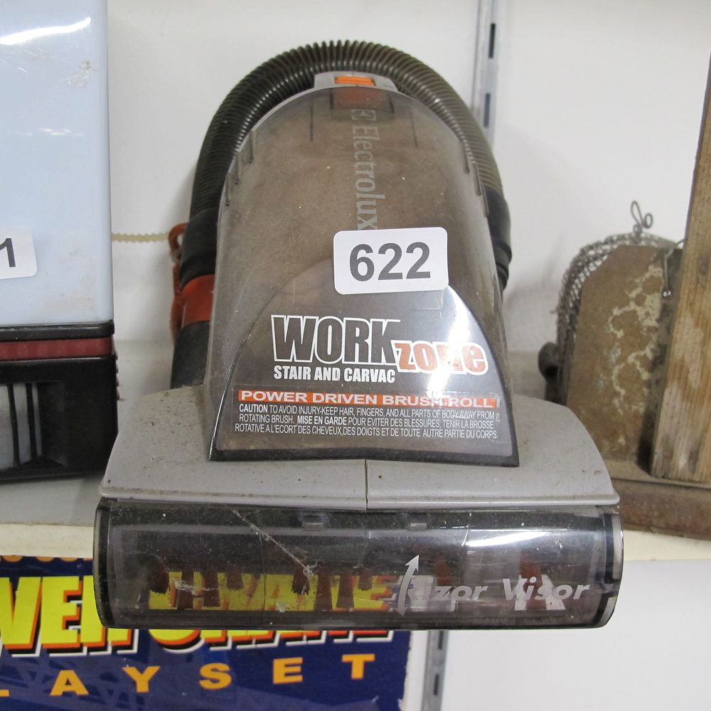 Lot 622: car vac