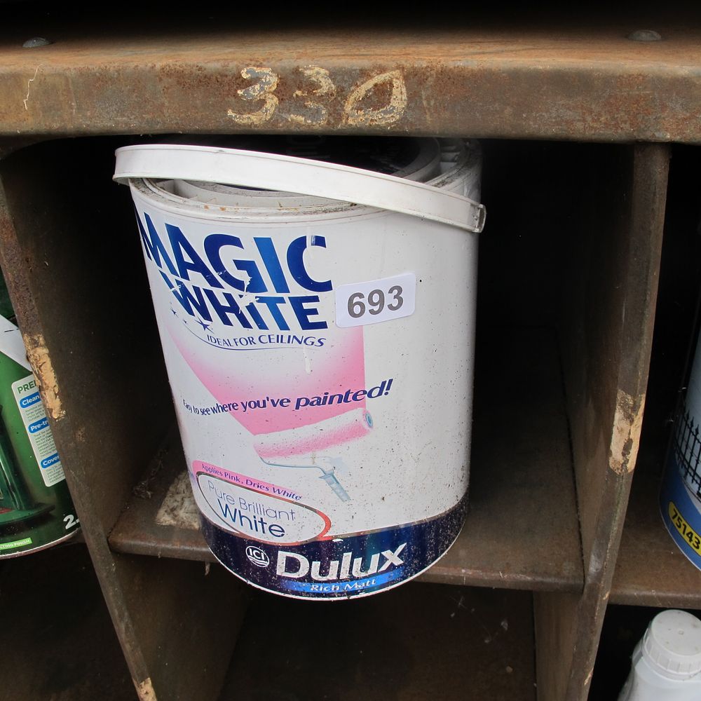 Lot 693: White ceiling paint