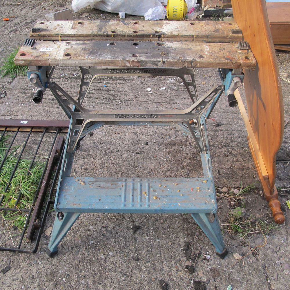 Lot 746: Black and decker work mate