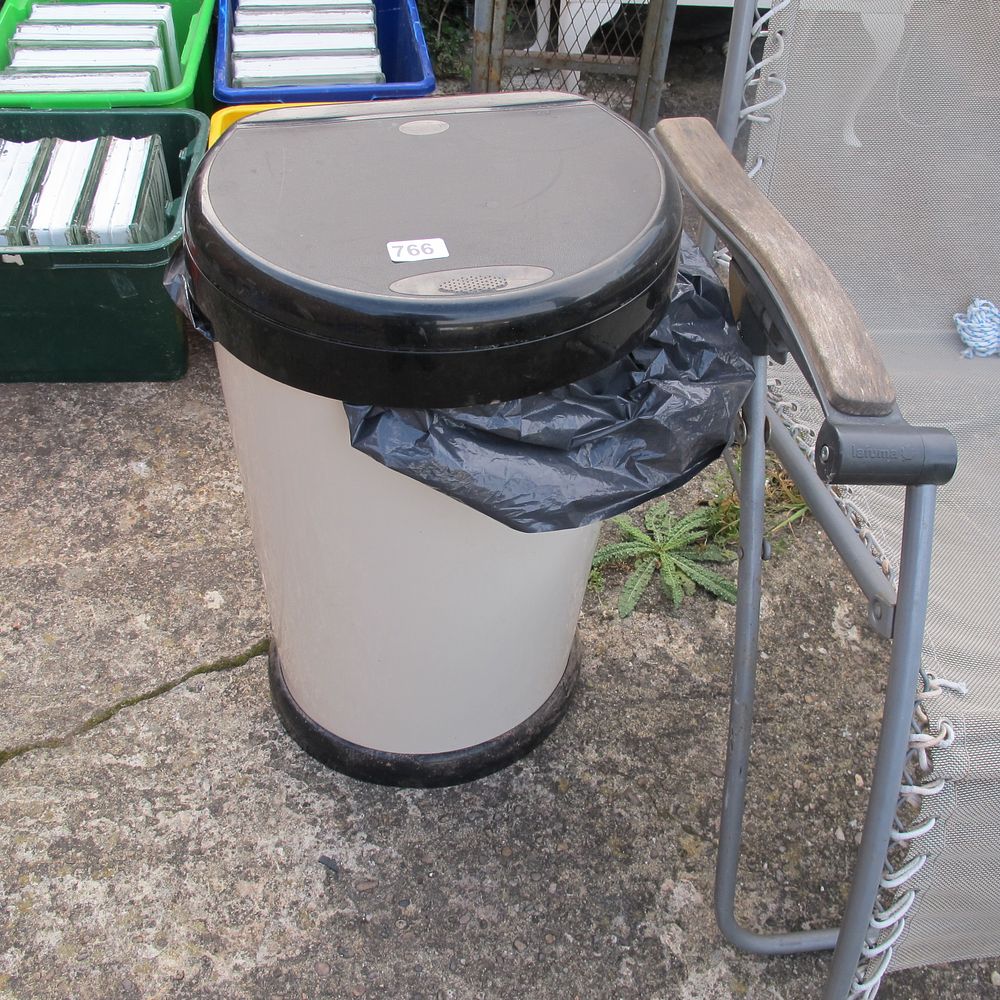 Lot 766: Large kitchen bin