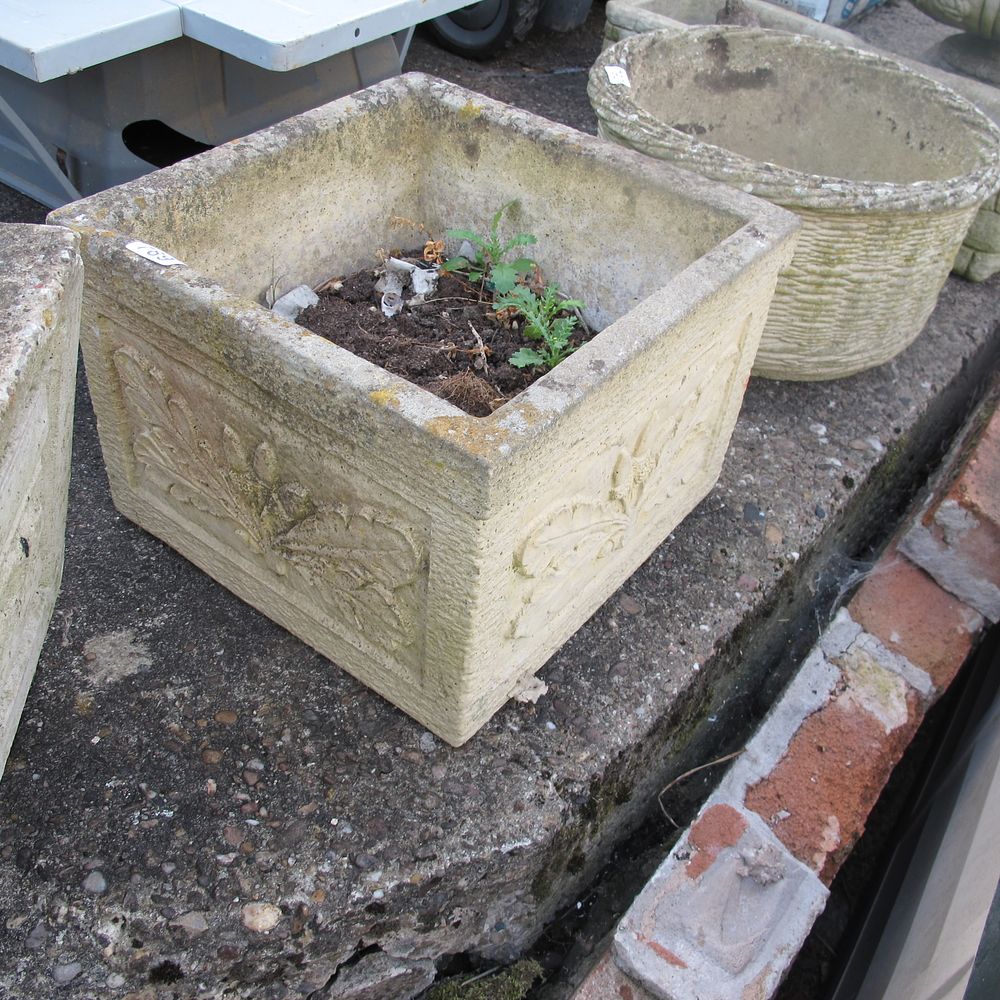 Lot 789:  stone planter