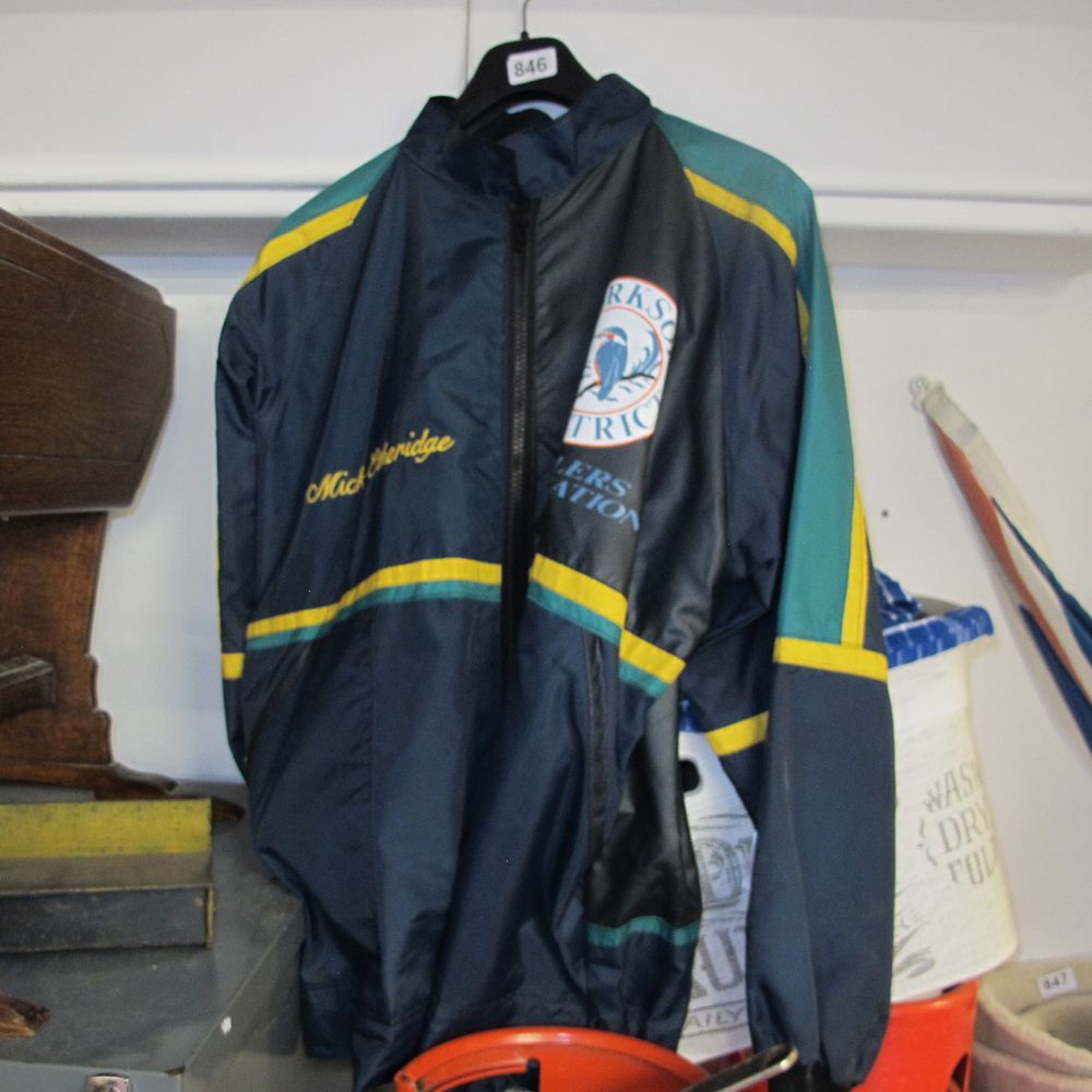 Lot 846: mick etheridge anglers coat