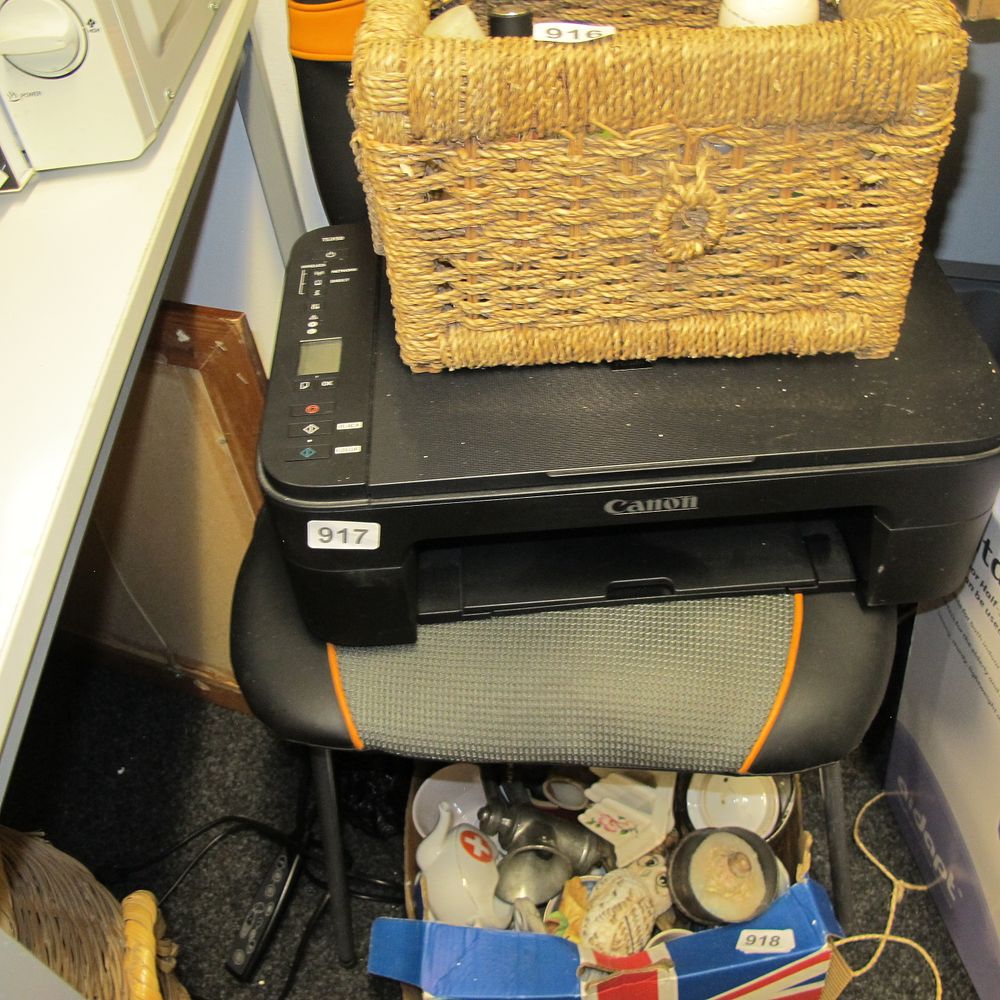 Lot 917: Canon ink jet printer