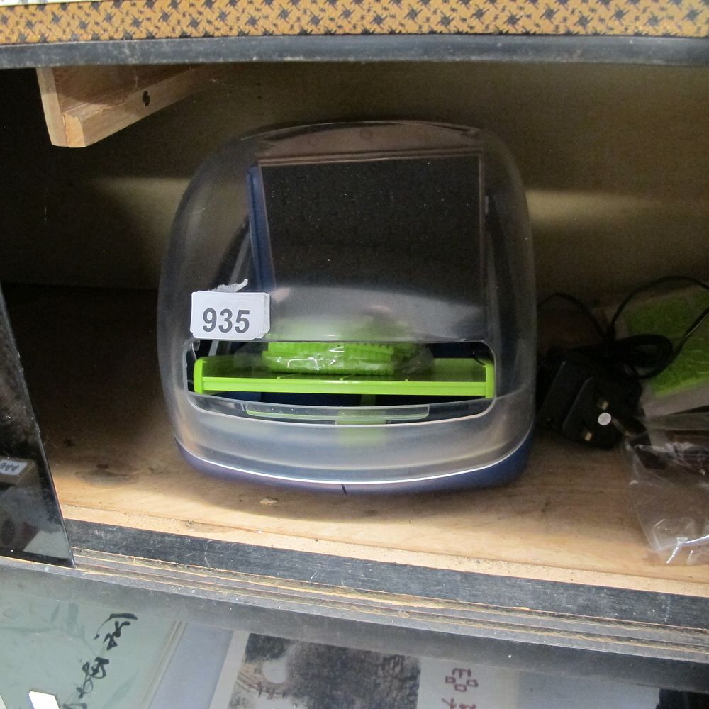 Lot 935: kids toy printing machine