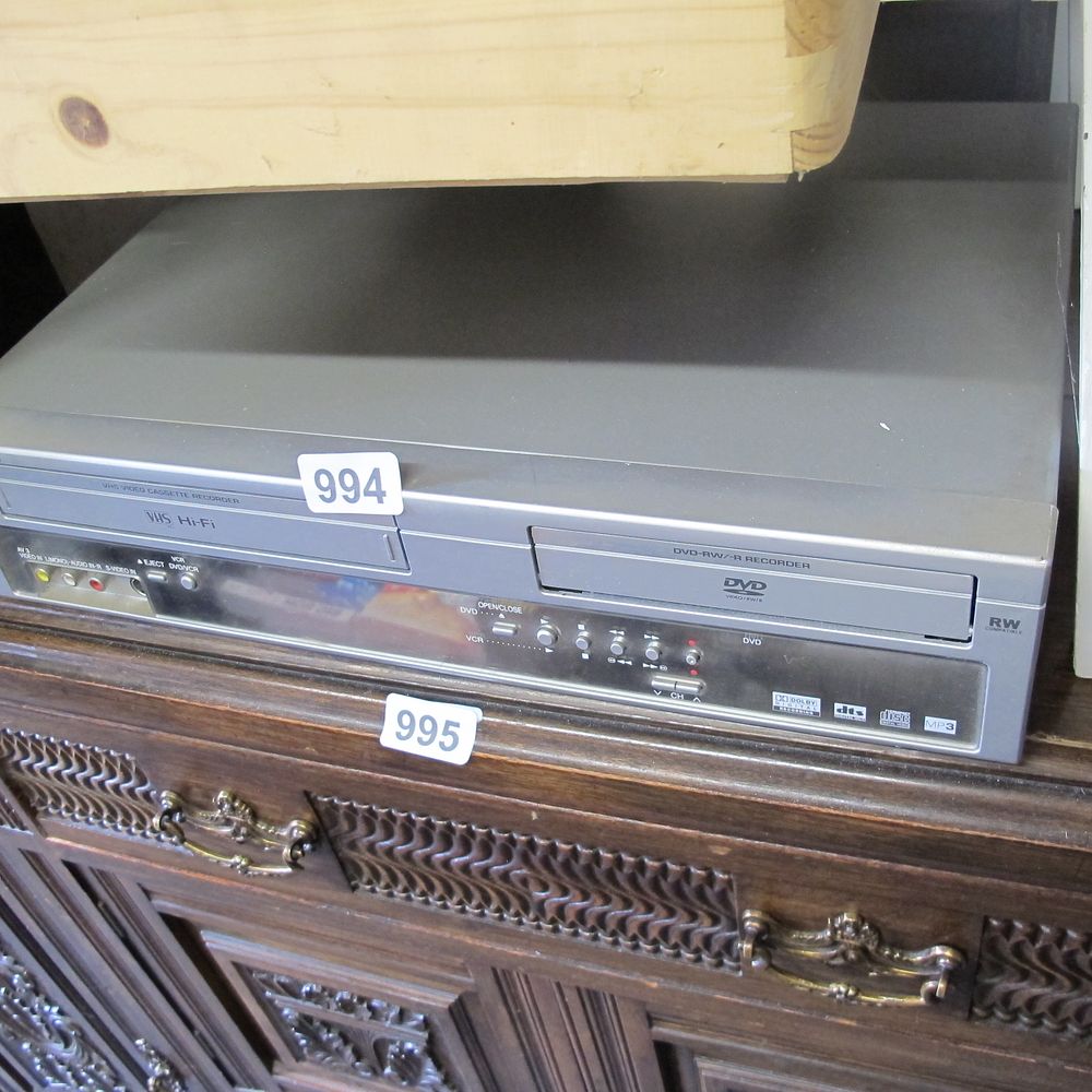Lot 994: combination VHS and DVD player
