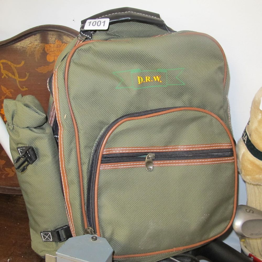 Lot 1001: Camping backpack 